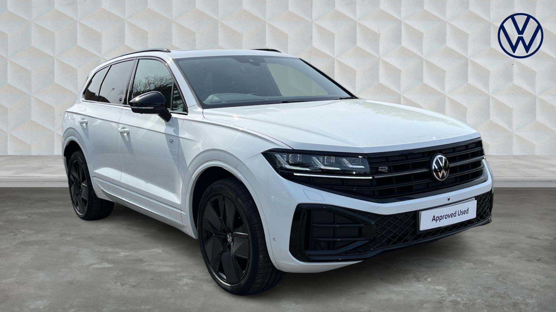 Main listing image - Volkswagen Touareg