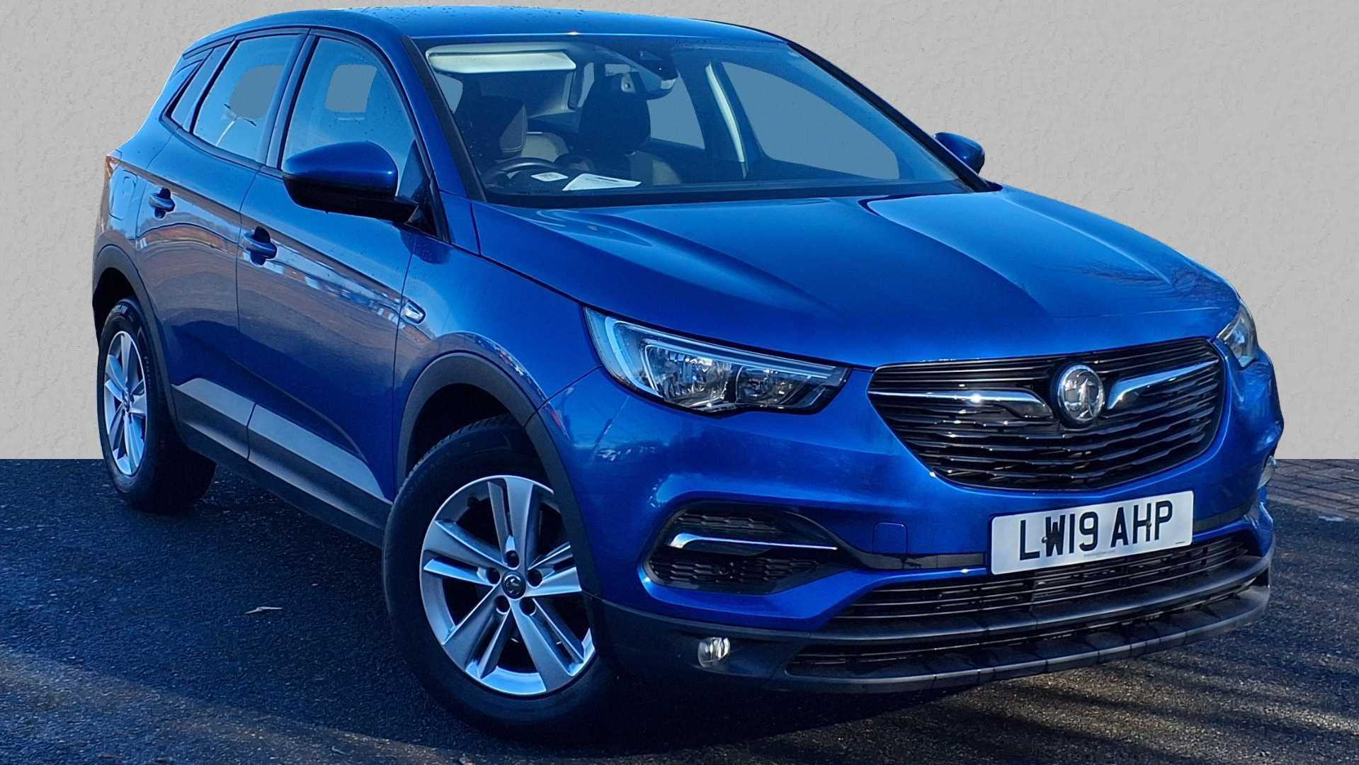 Main listing image - Vauxhall Grandland X