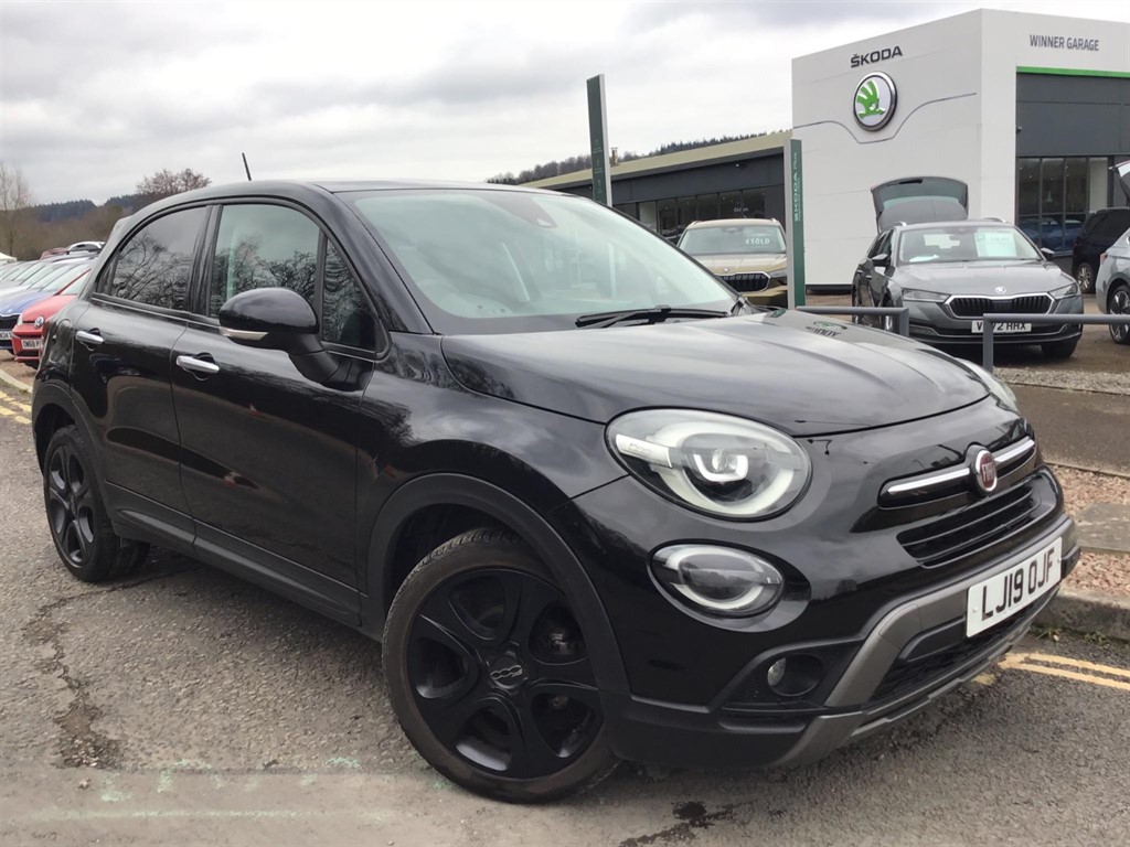 Main listing image - Fiat 500X