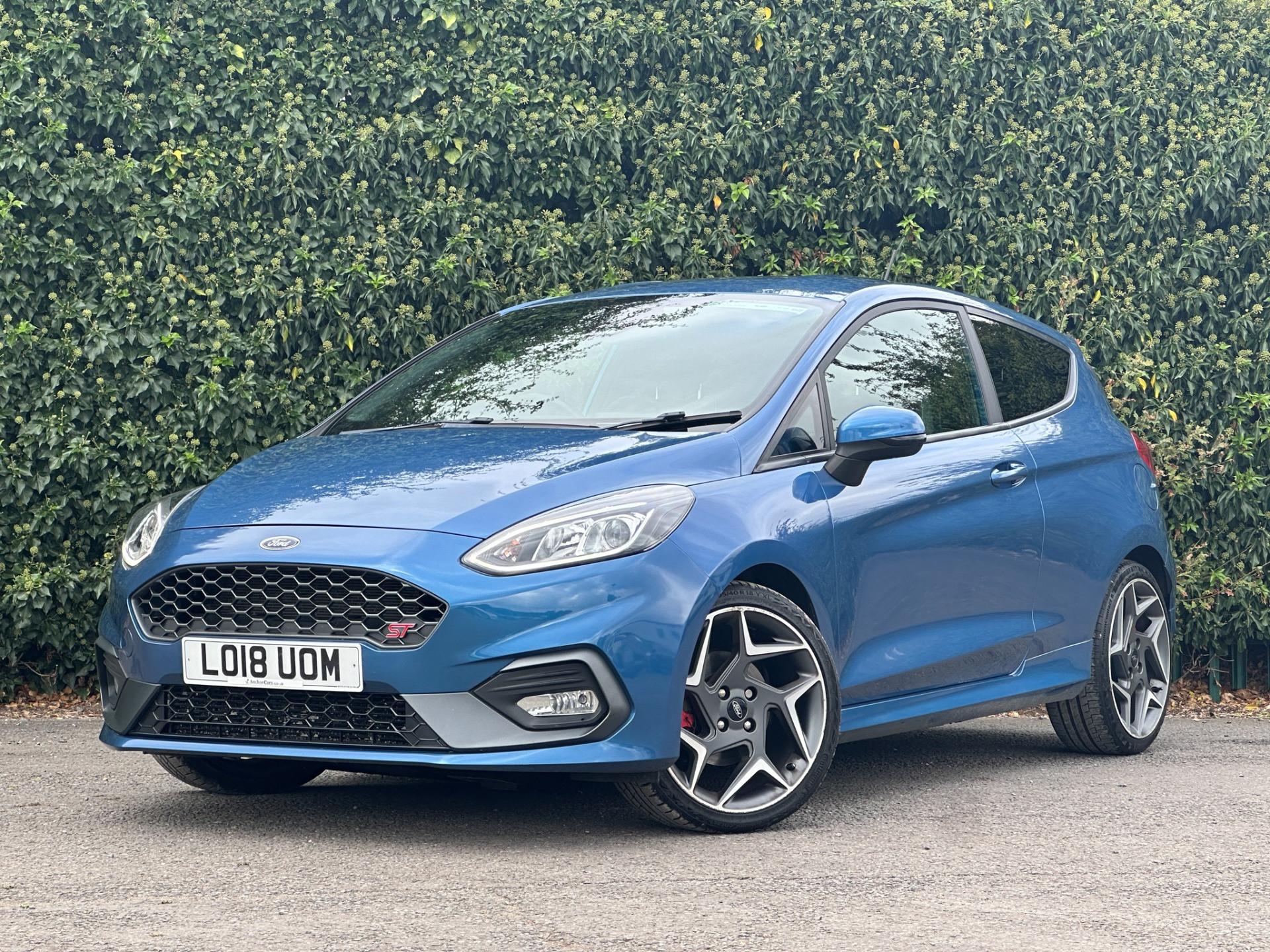 Main listing image - Ford Fiesta ST