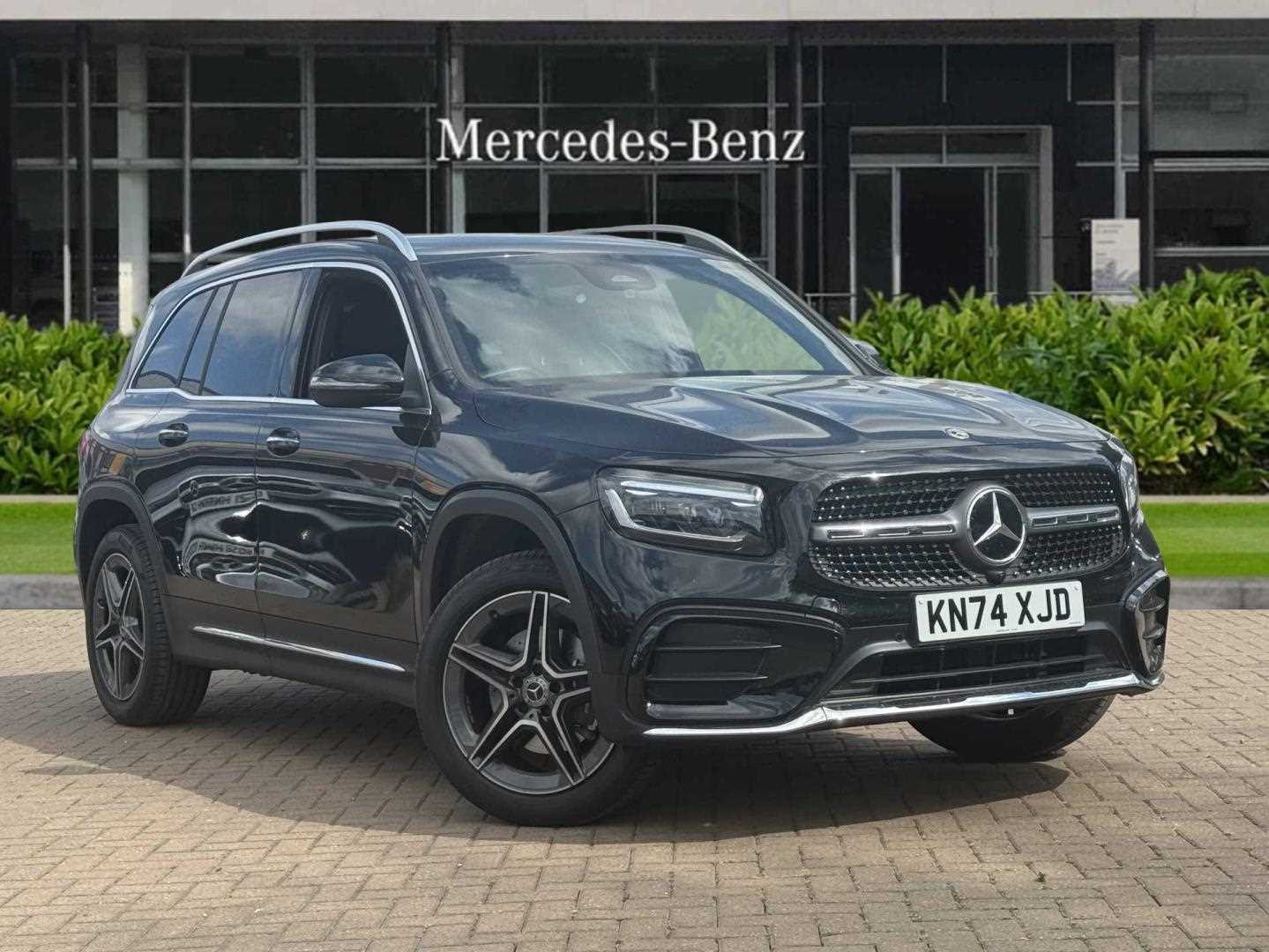 Main listing image - Mercedes-Benz GLB