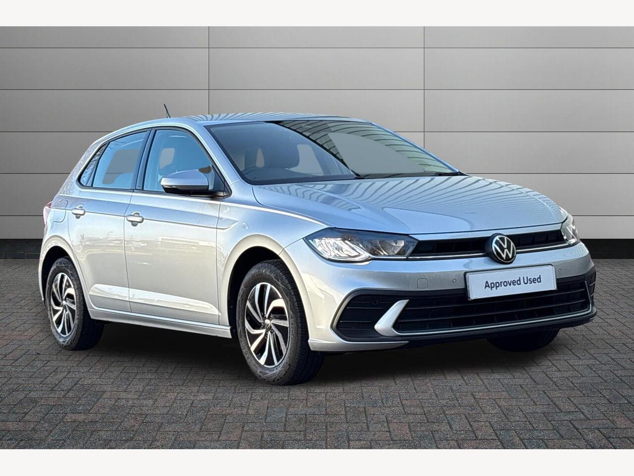 Main listing image - Volkswagen Polo