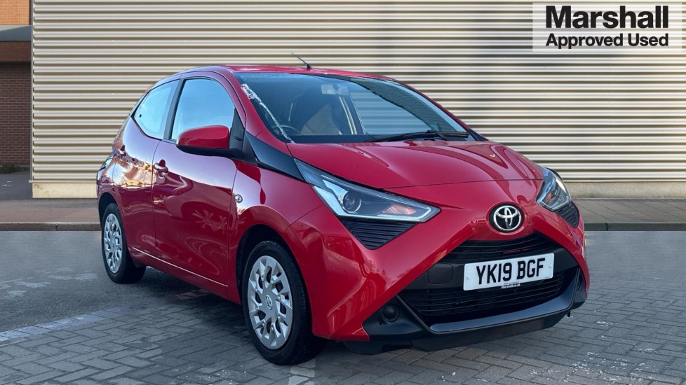 Main listing image - Toyota Aygo