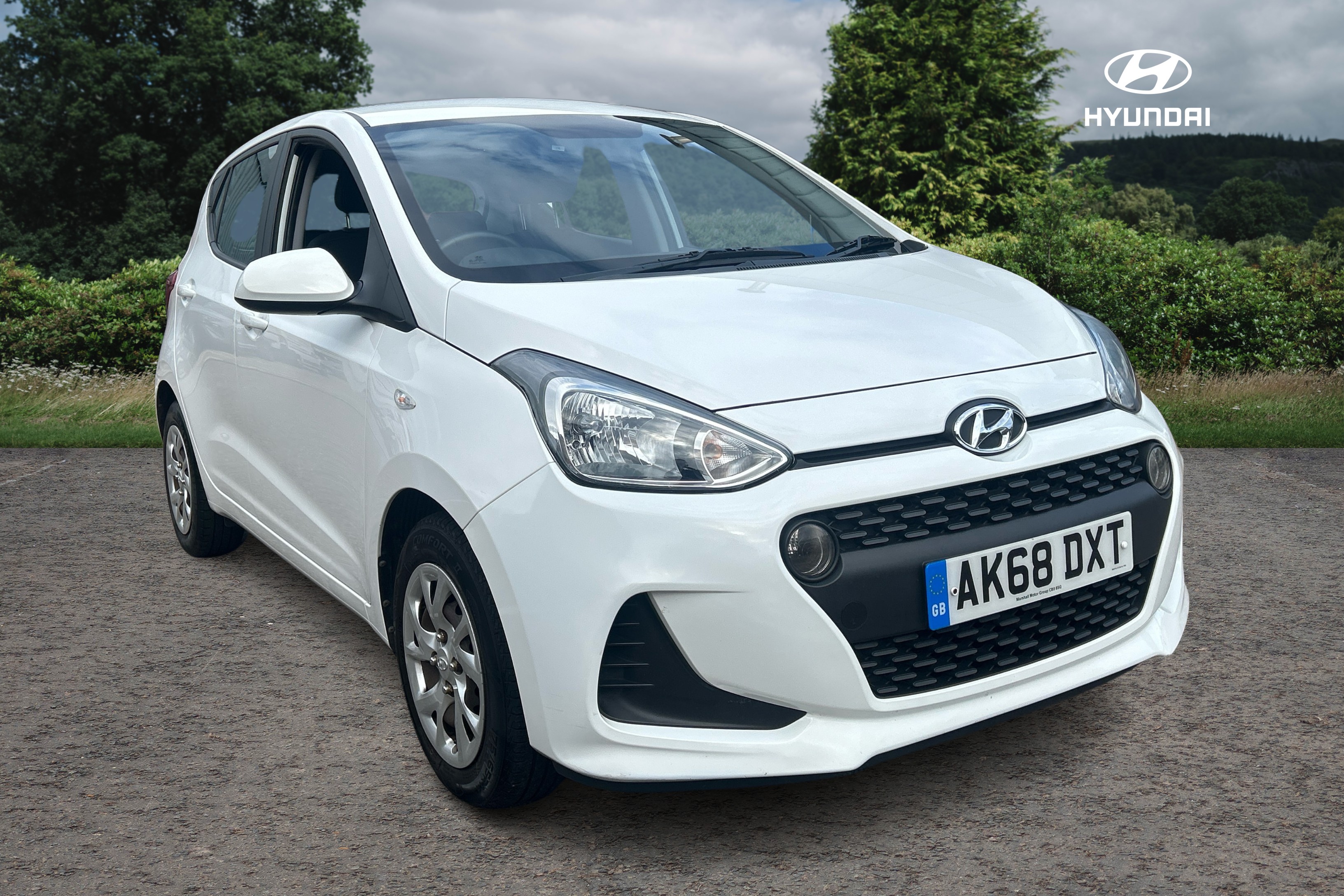 Main listing image - Hyundai i10