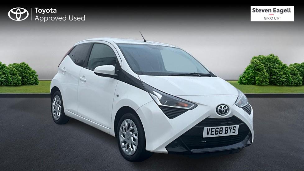 Main listing image - Toyota Aygo