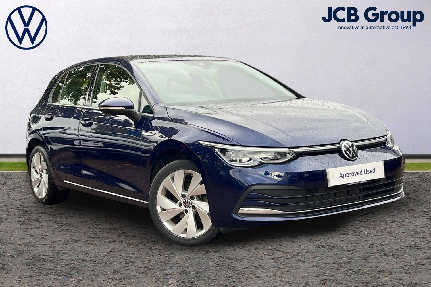 Main listing image - Volkswagen Golf