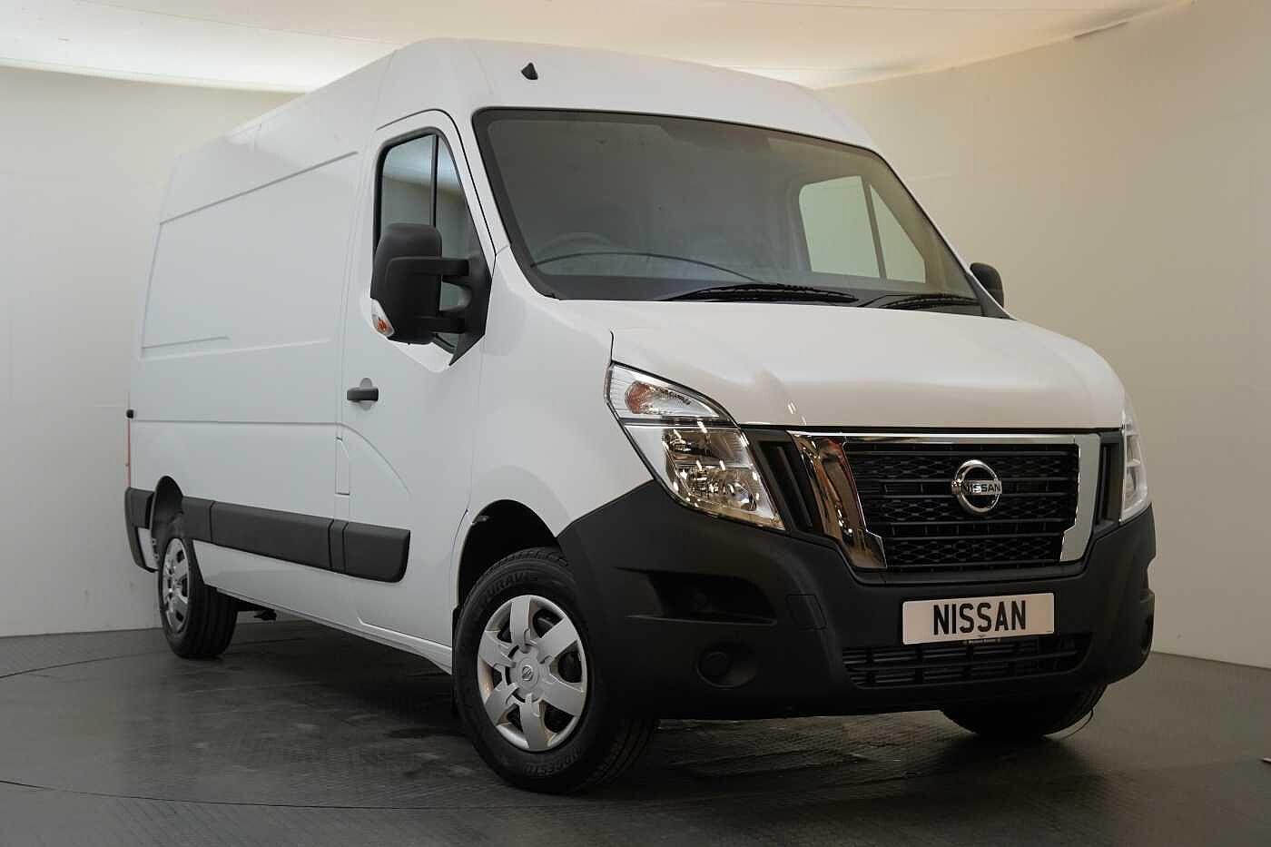 Main listing image - Nissan Interstar