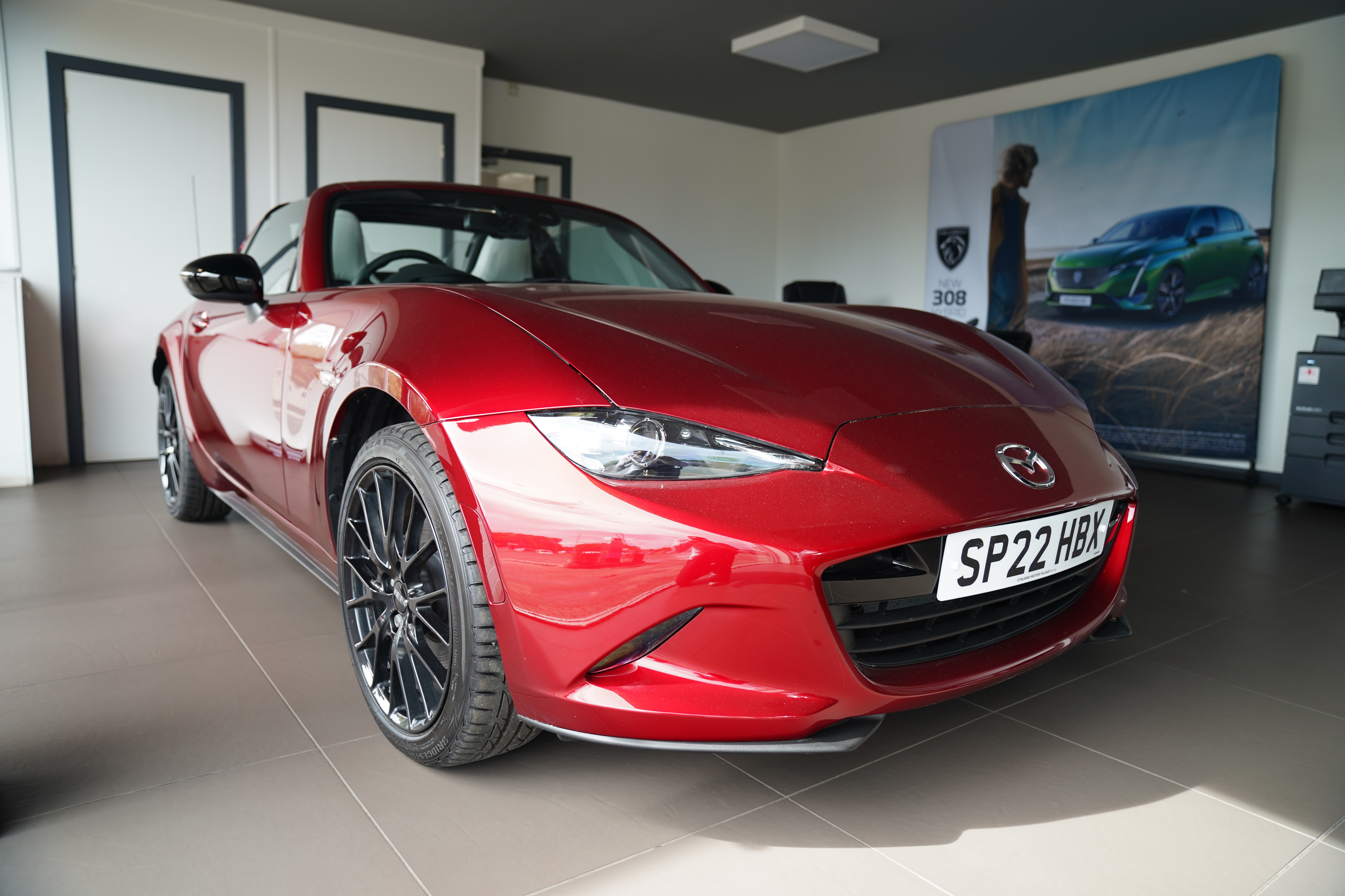 Main listing image - Mazda MX-5