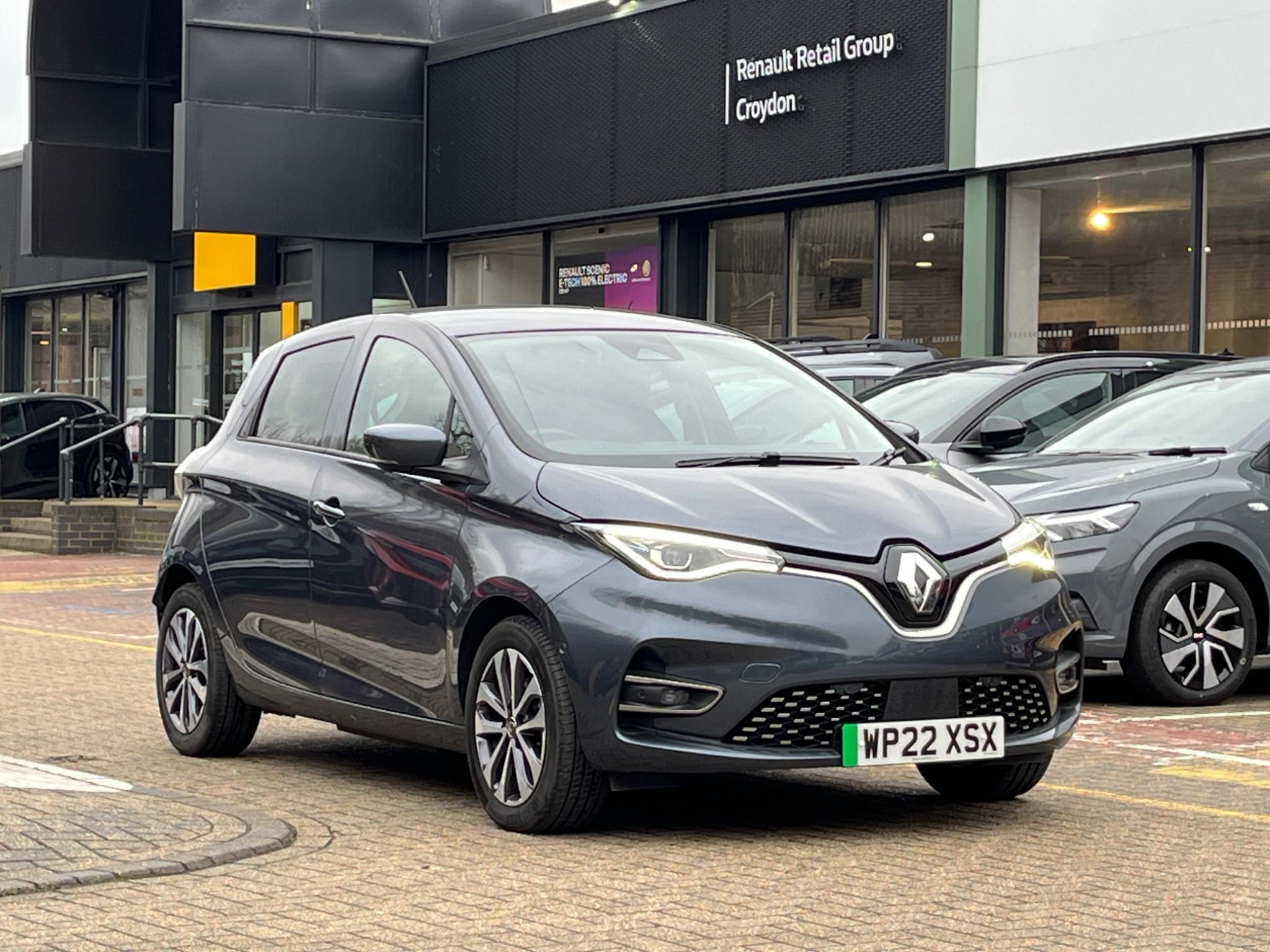 Main listing image - Renault Zoe