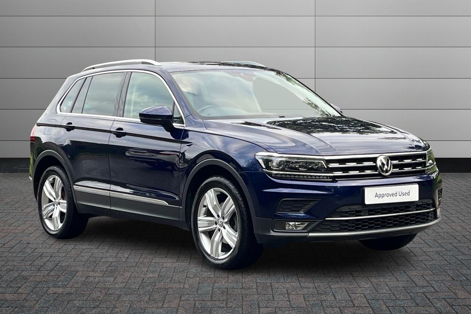 Main listing image - Volkswagen Tiguan