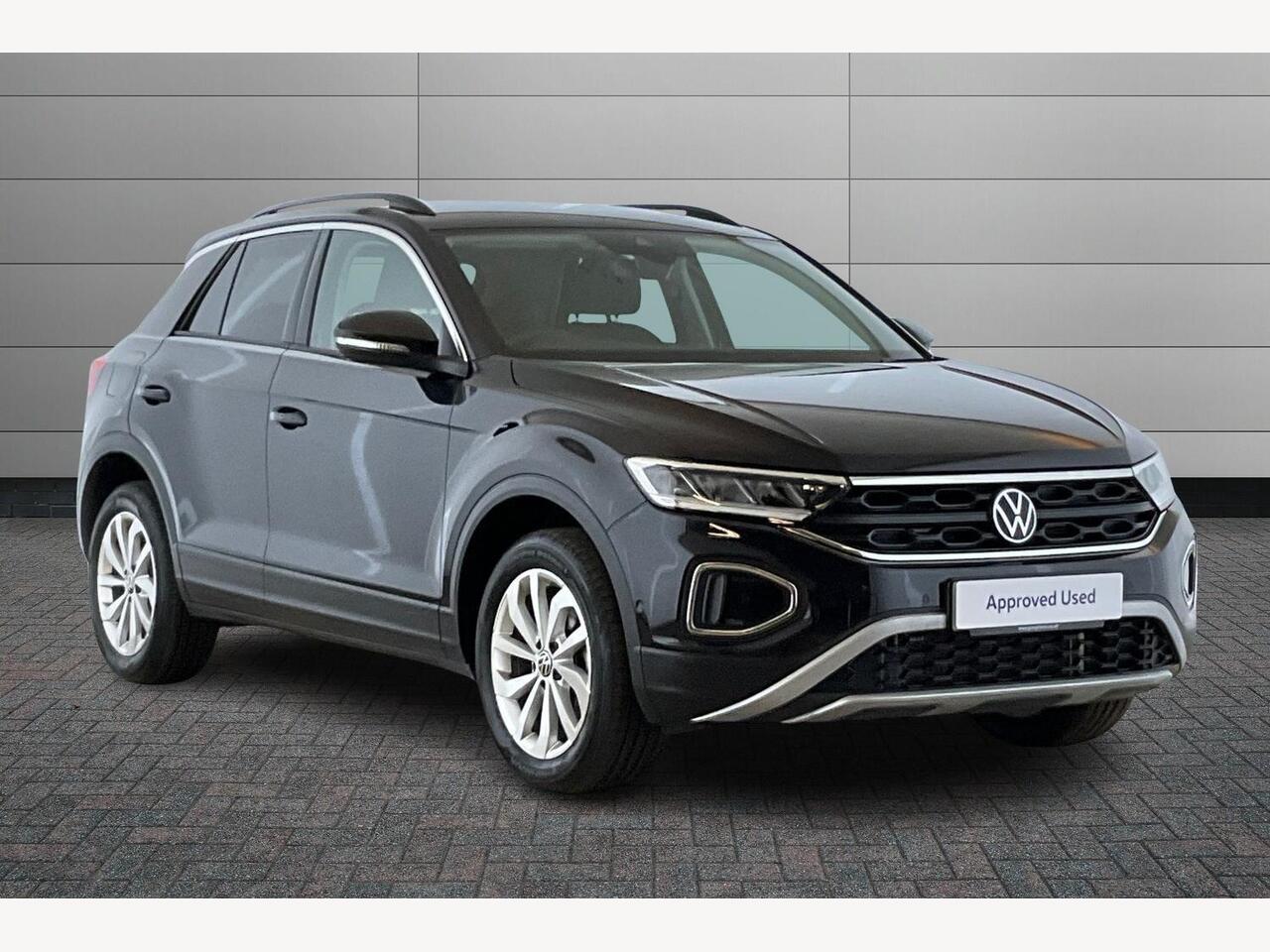 Main listing image - Volkswagen T-Roc