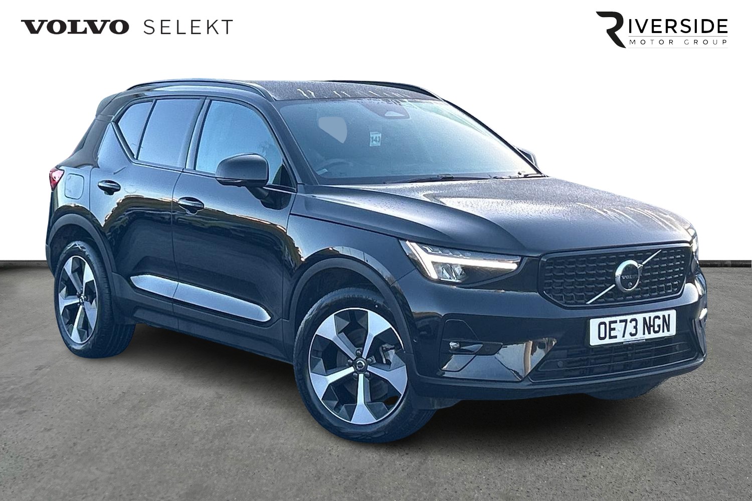 Main listing image - Volvo XC40