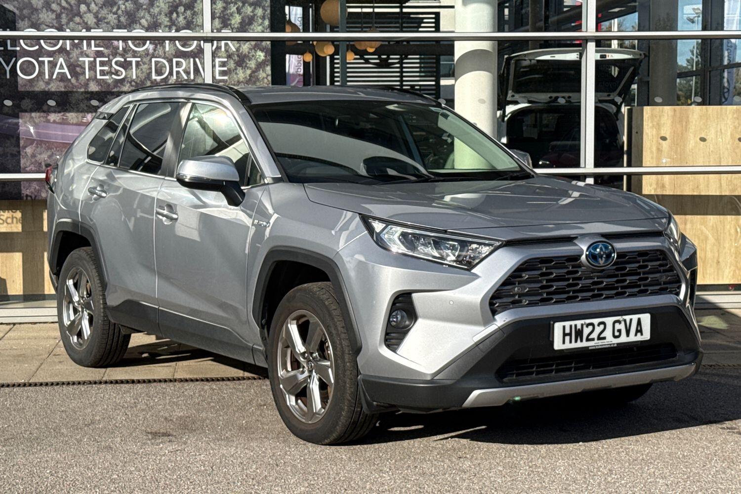 Main listing image - Toyota RAV4