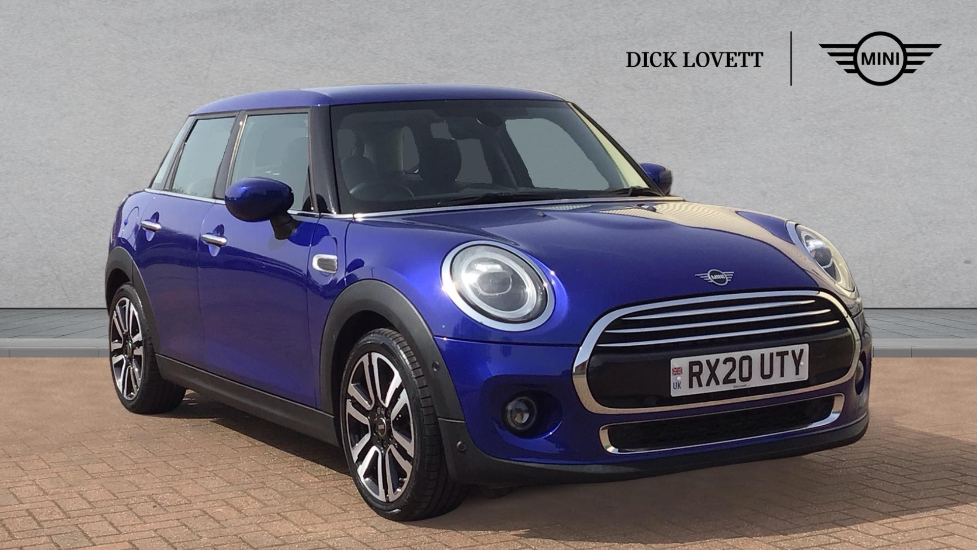 Main listing image - MINI Hatchback 5dr