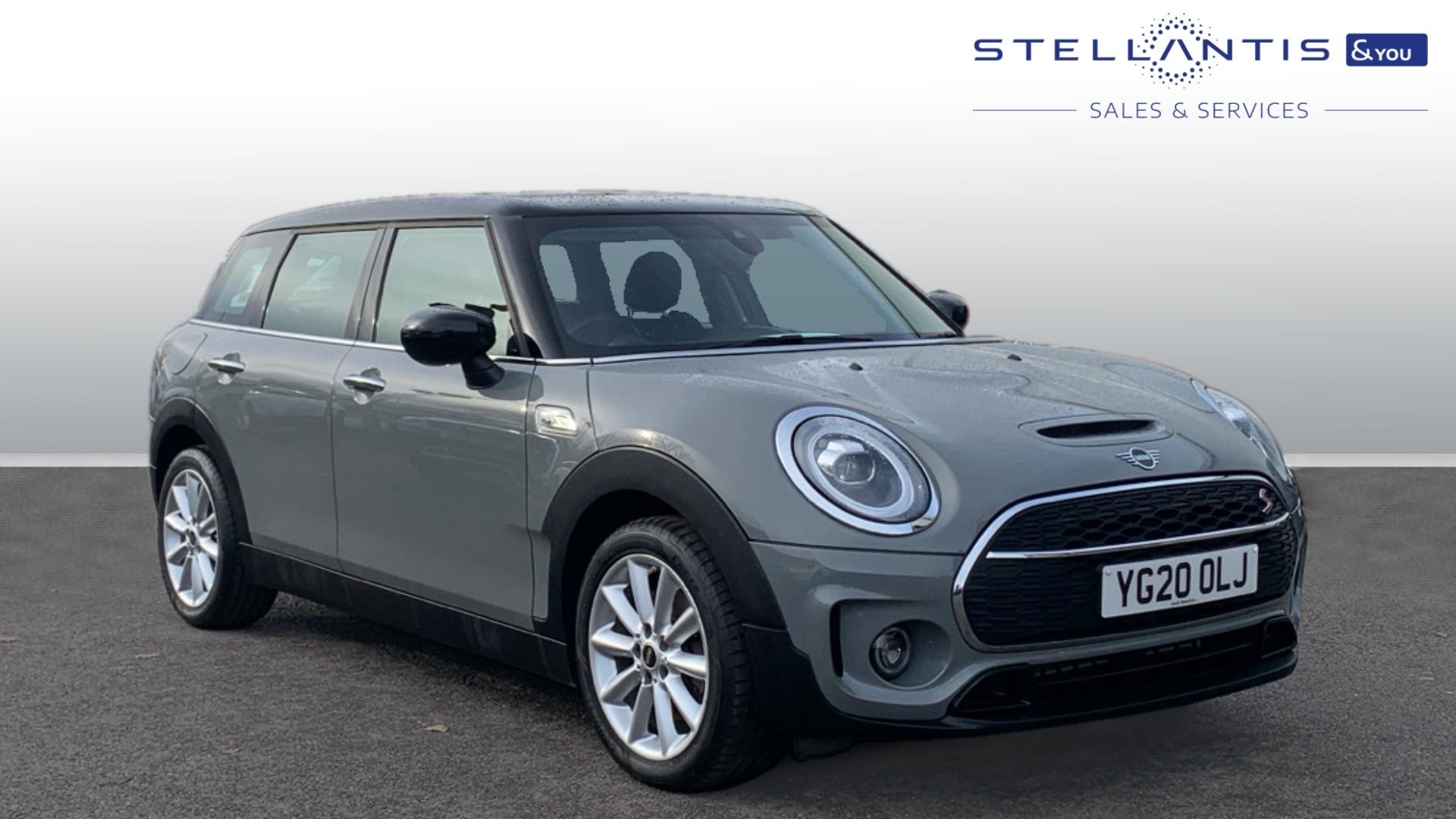 Main listing image - MINI Clubman