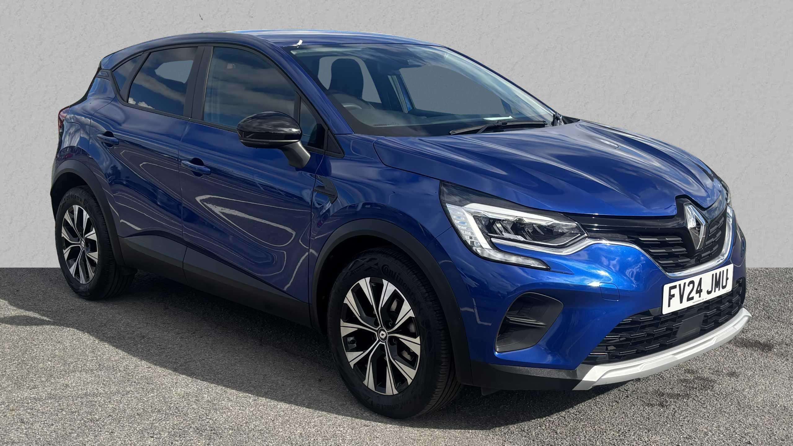 Main listing image - Renault Captur
