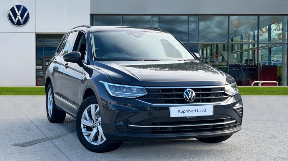 Main listing image - Volkswagen Tiguan