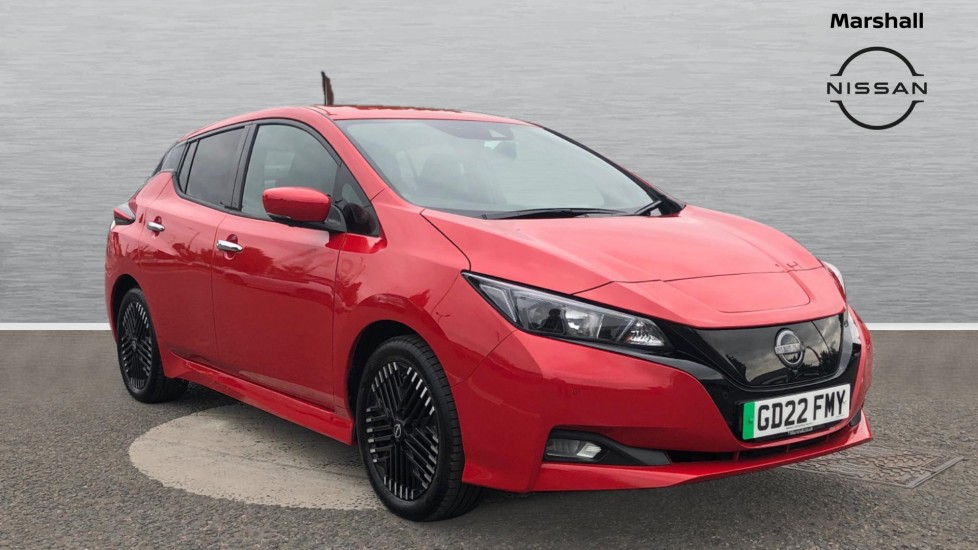 Main listing image - Nissan Leaf