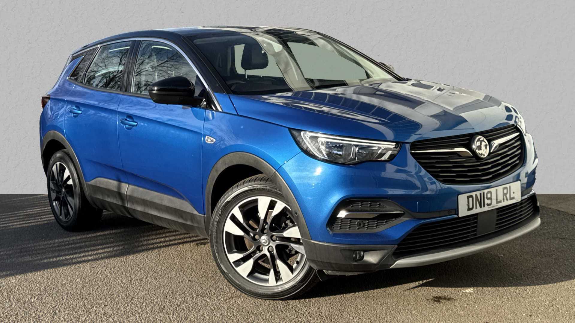 Main listing image - Vauxhall Grandland X