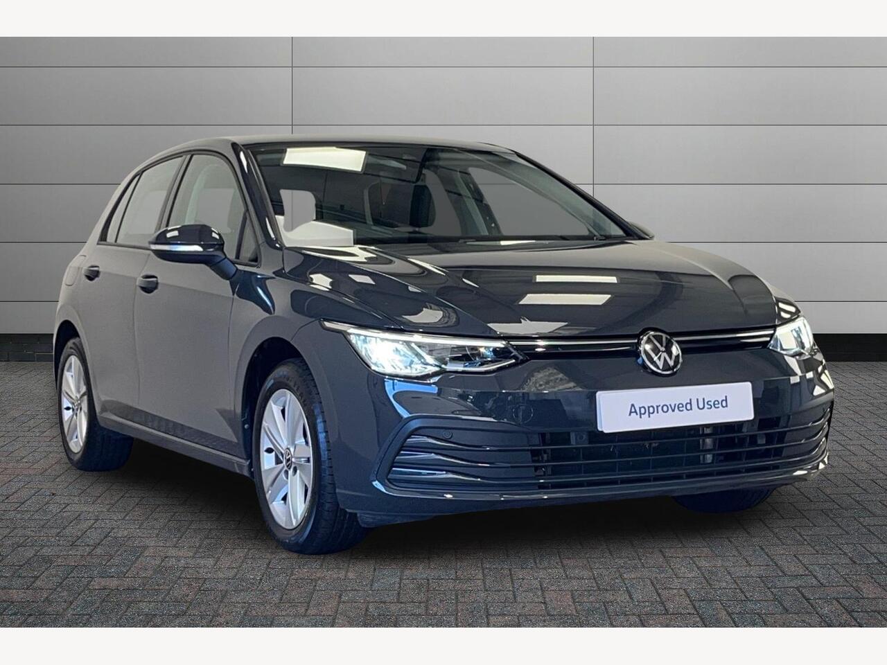 Main listing image - Volkswagen Golf