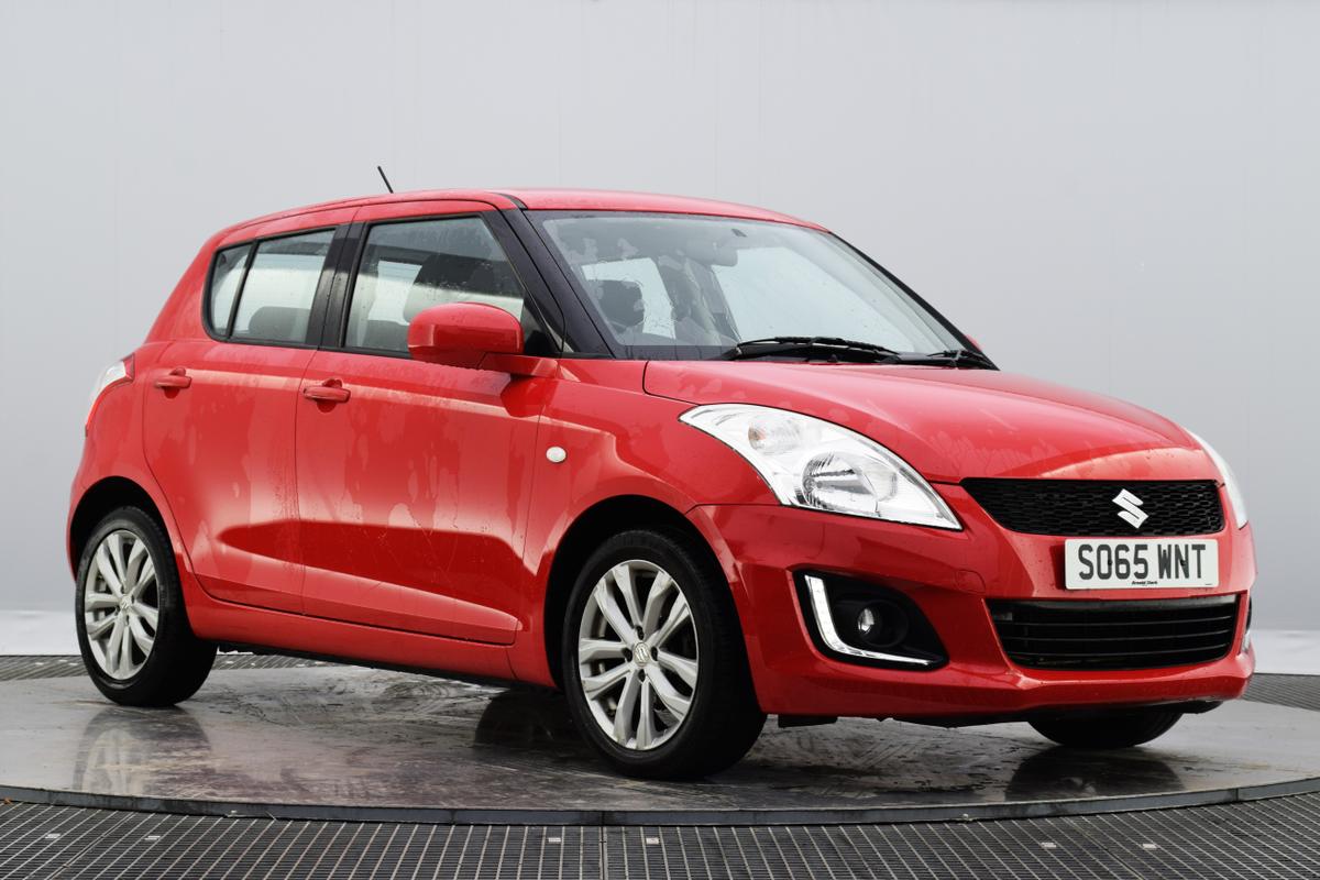 Main listing image - Suzuki Swift