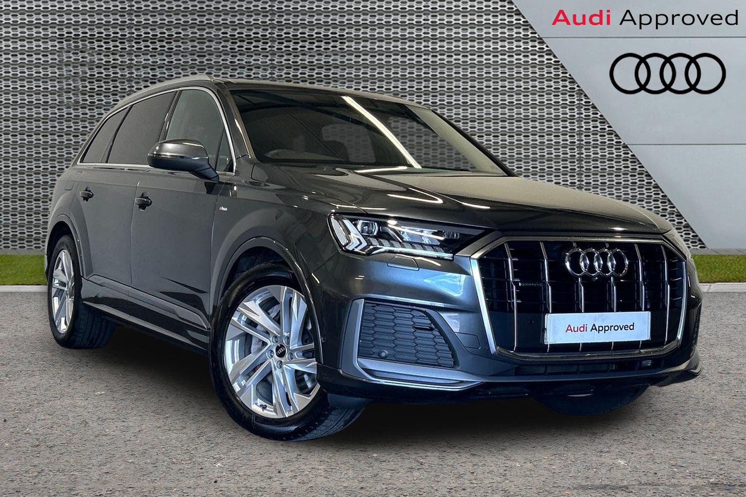 Main listing image - Audi Q7