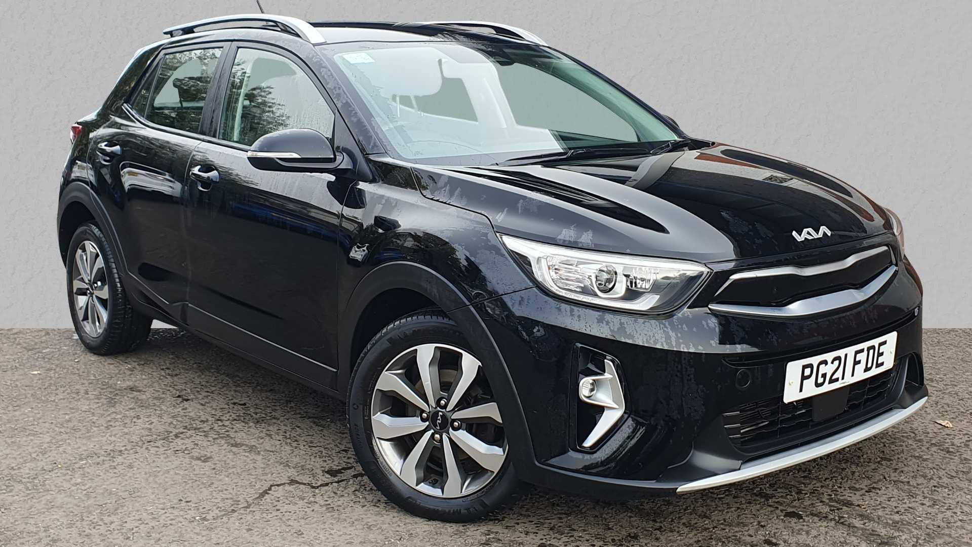 Main listing image - Kia Stonic