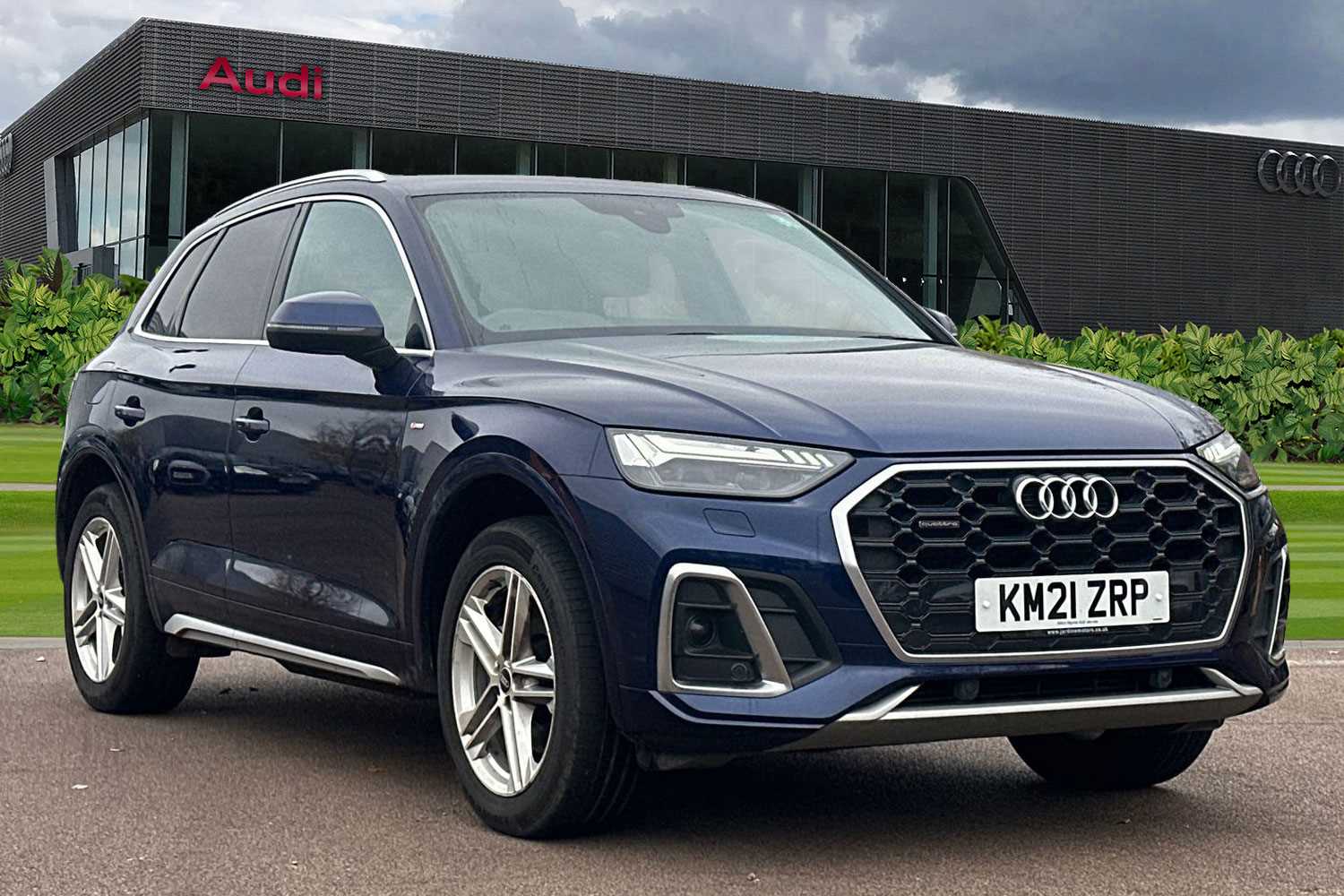 Main listing image - Audi Q5