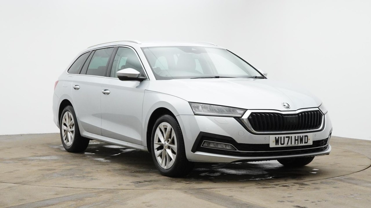 Main listing image - Skoda Octavia Estate