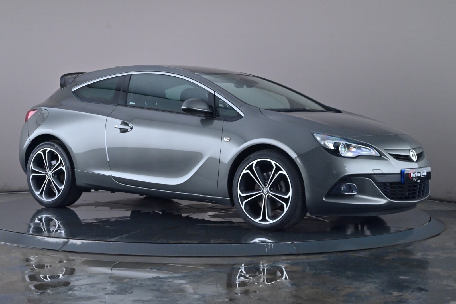 Main listing image - Vauxhall GTC