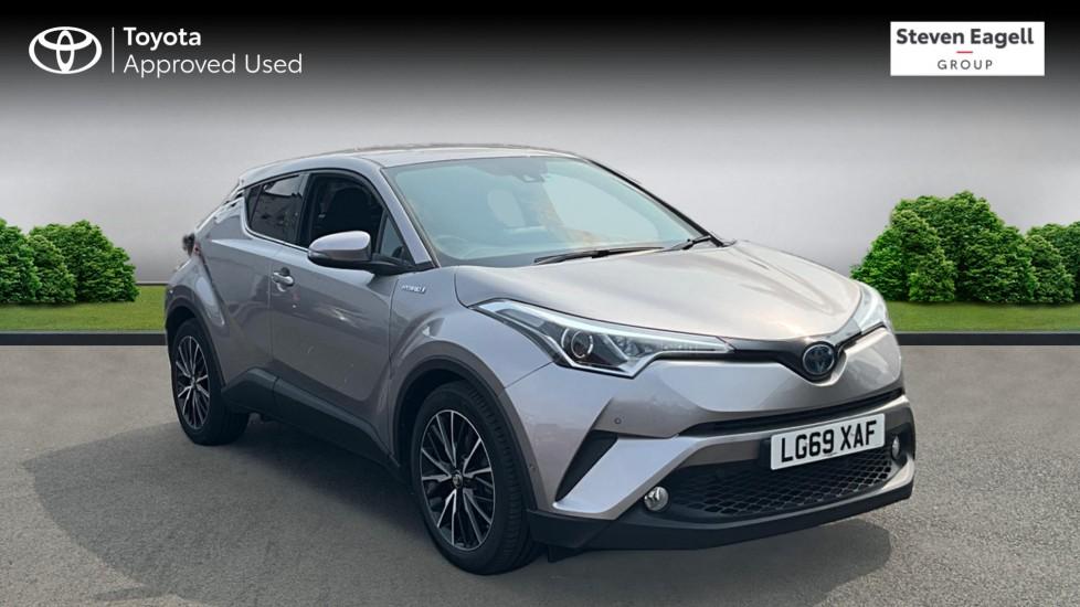 Main listing image - Toyota C-HR