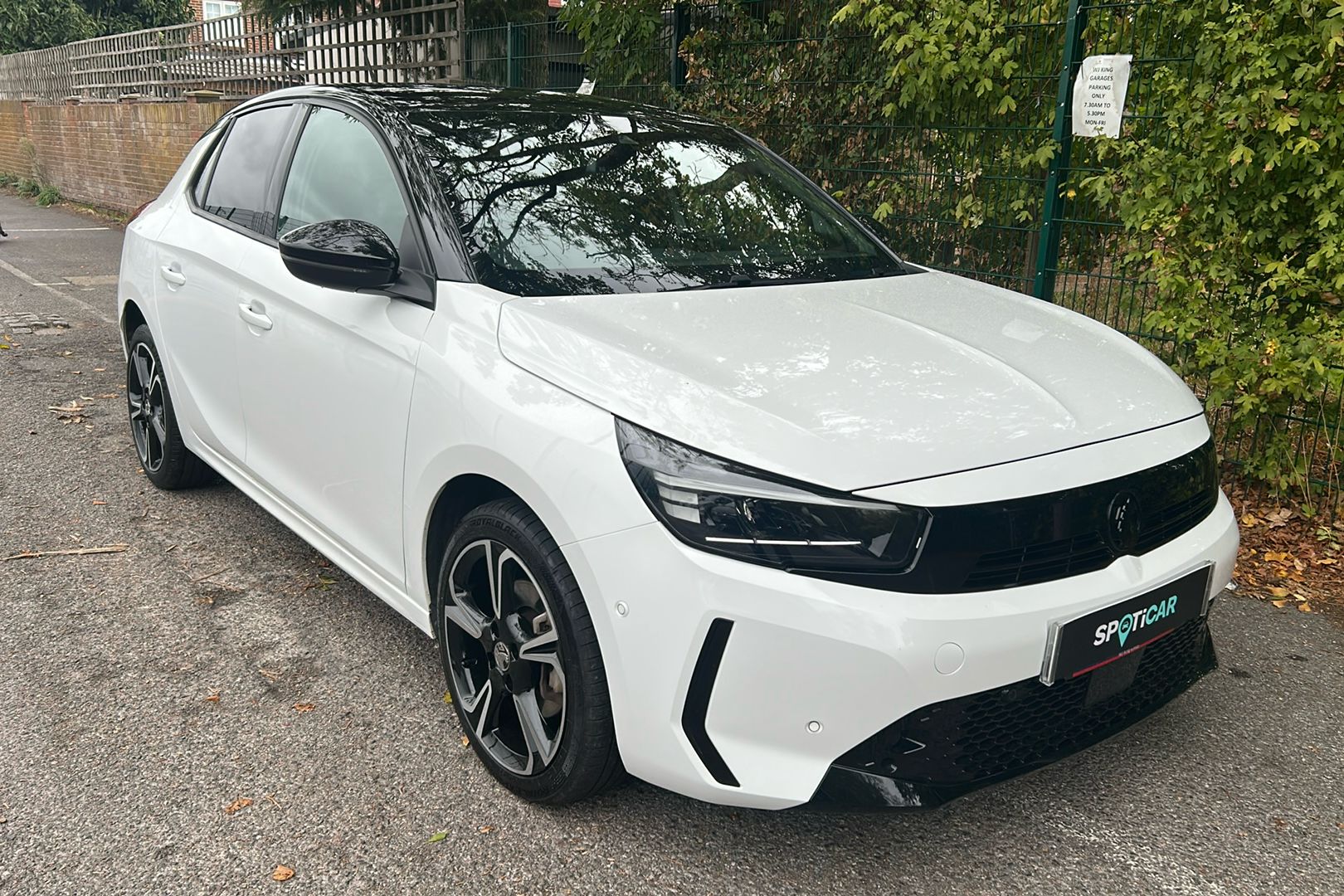 Main listing image - Vauxhall Corsa