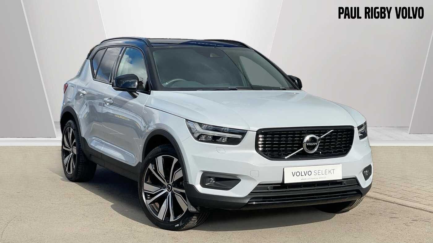 Main listing image - Volvo XC40 Recharge