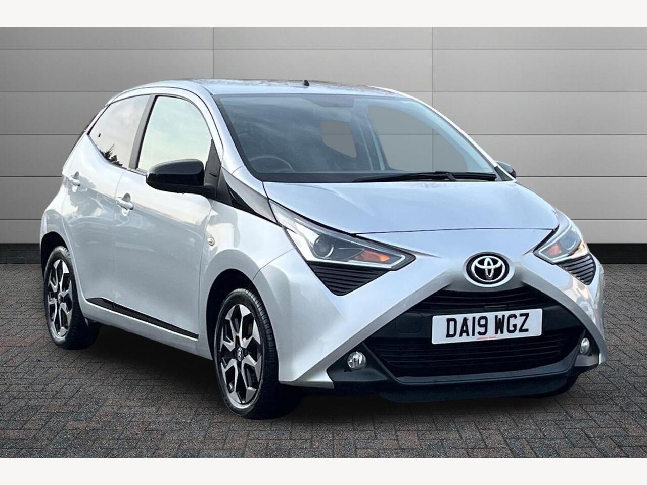 Main listing image - Toyota Aygo