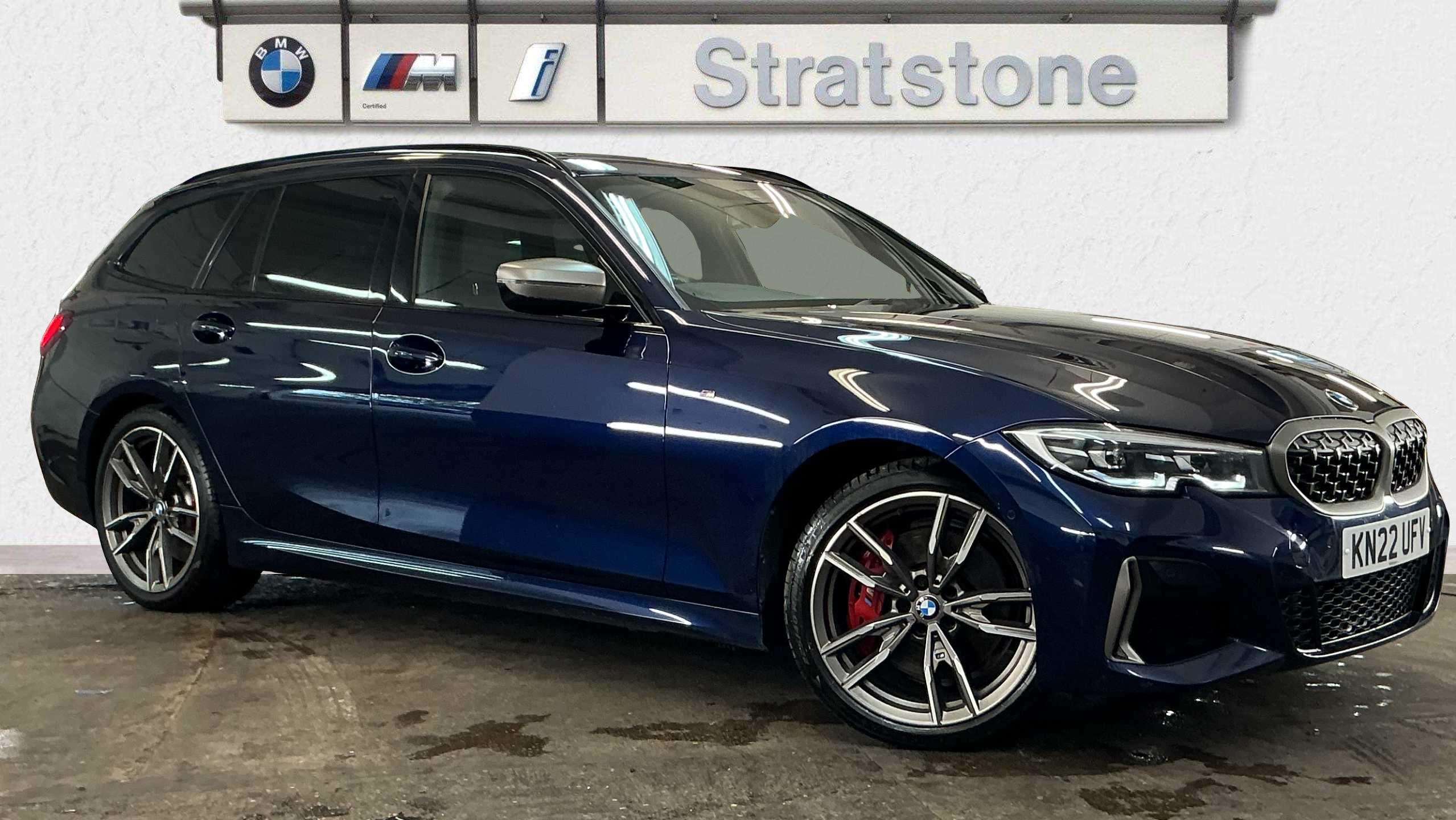 Main listing image - BMW 3 Series Touring