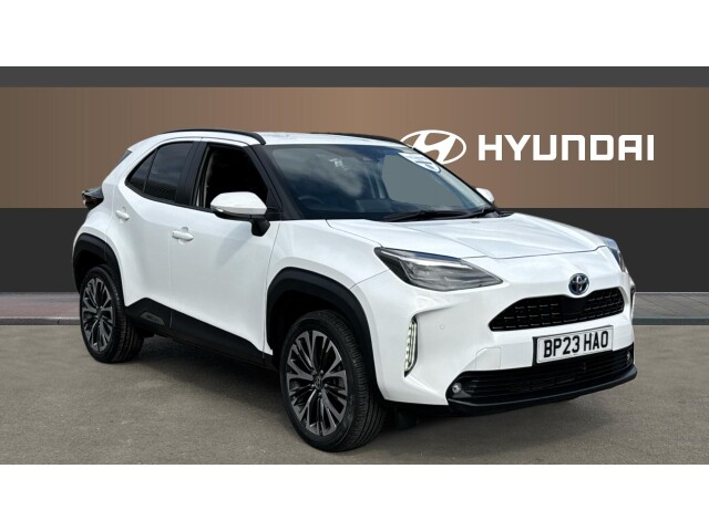 Main listing image - Toyota Yaris Cross