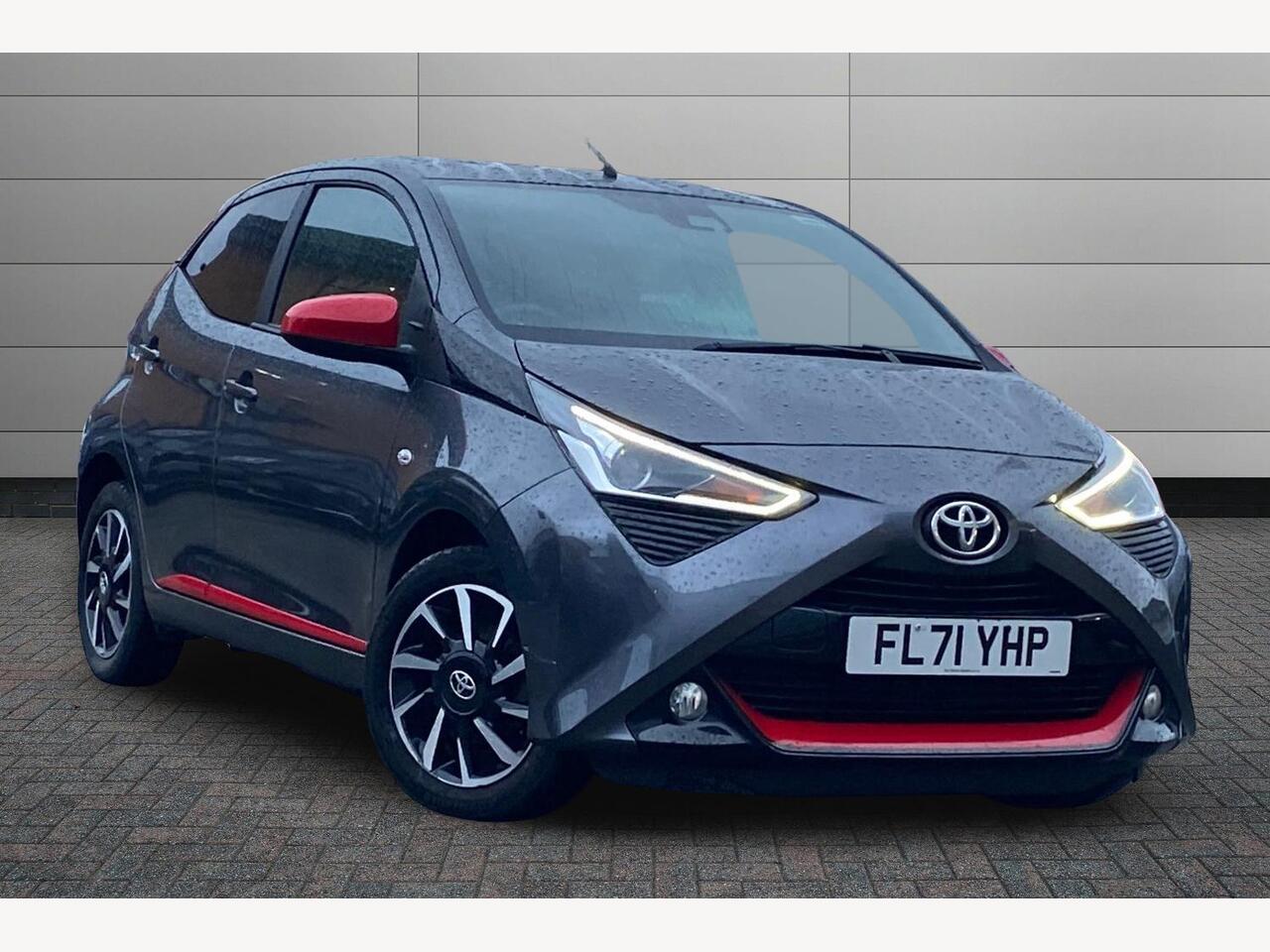 Main listing image - Toyota Aygo