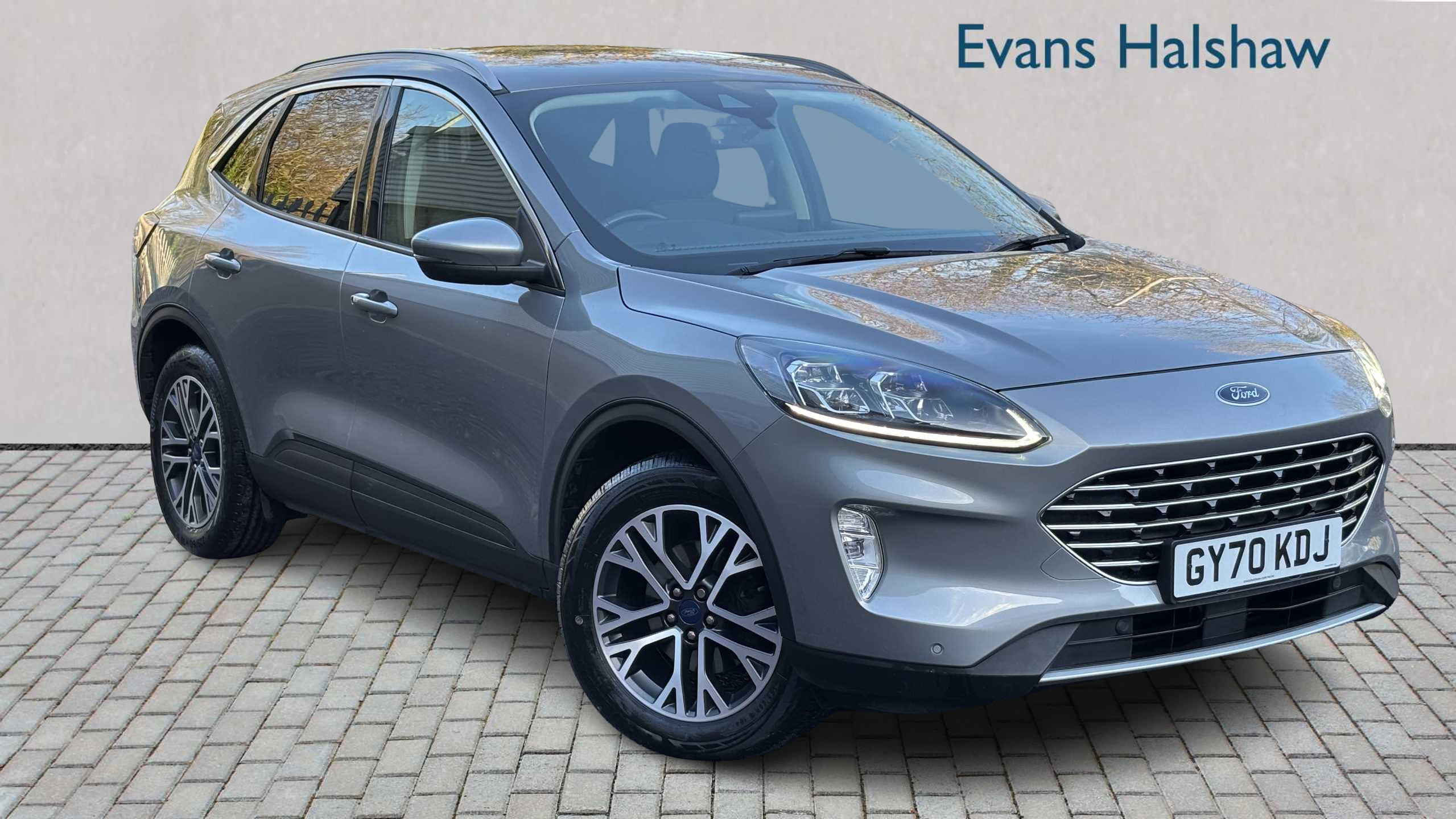 Main listing image - Ford Kuga