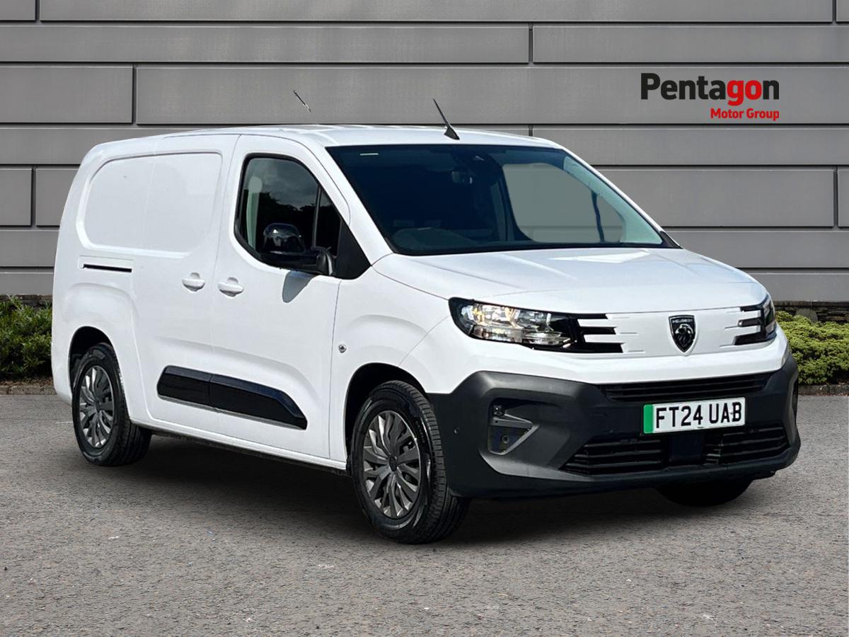 Main listing image - Peugeot e-Partner