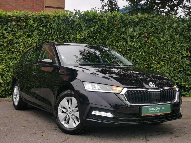 Main listing image - Skoda Octavia Estate