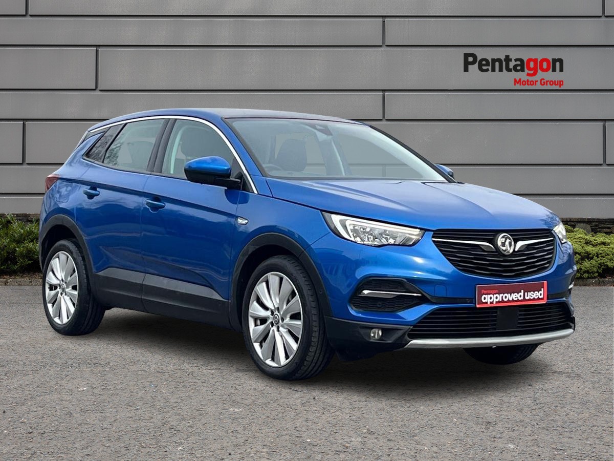 Main listing image - Vauxhall Grandland X