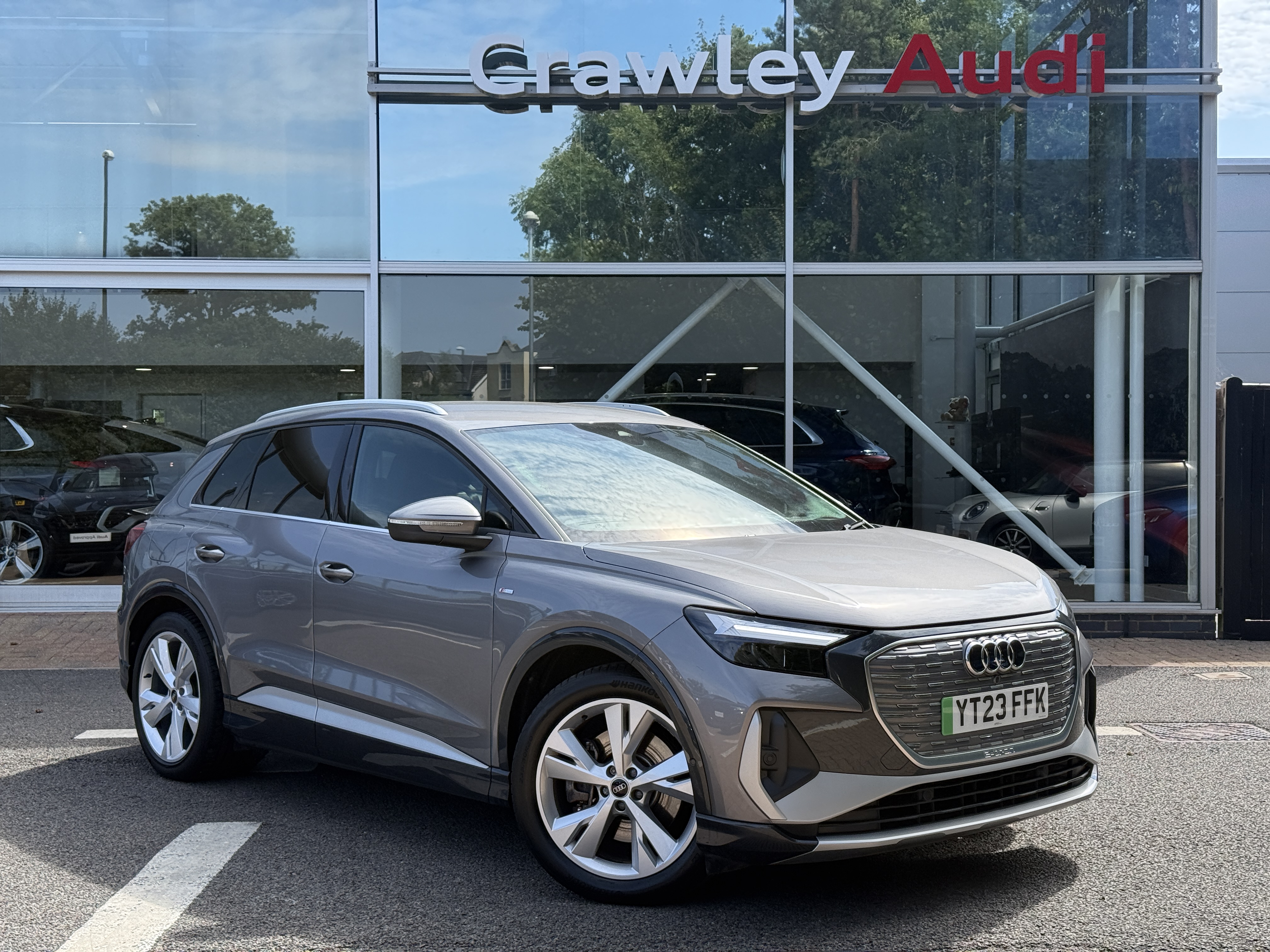 Main listing image - Audi Q4