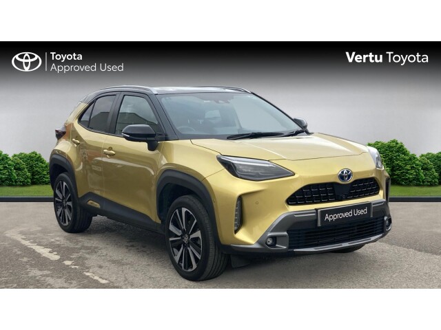 Main listing image - Toyota Yaris Cross