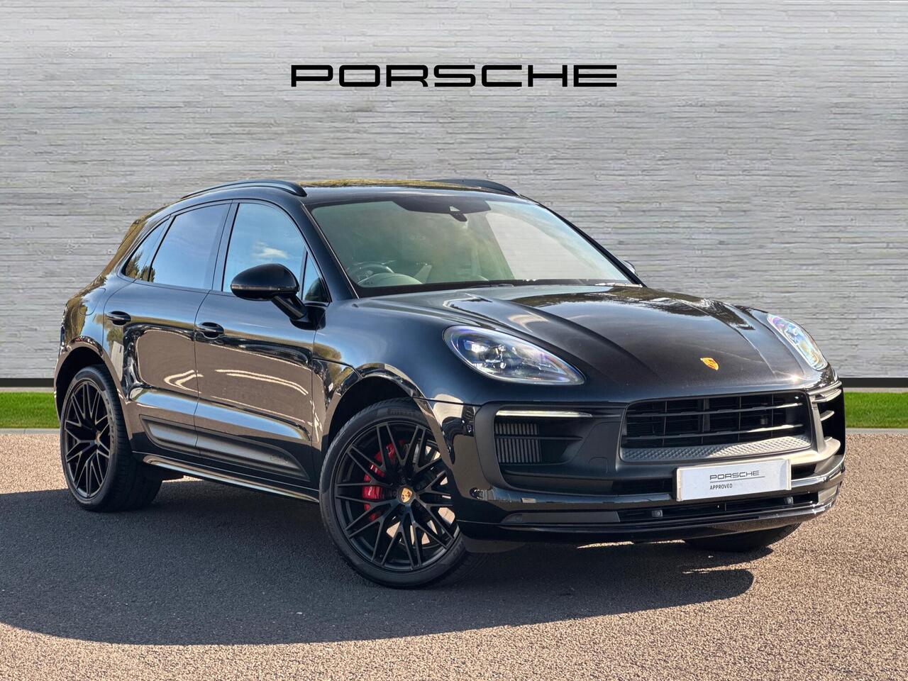 Main listing image - Porsche Macan