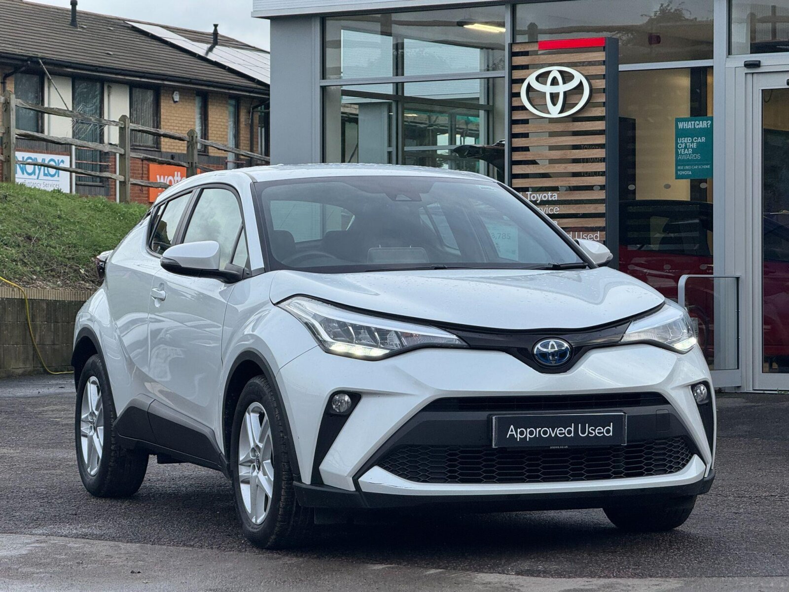 Main listing image - Toyota C-HR