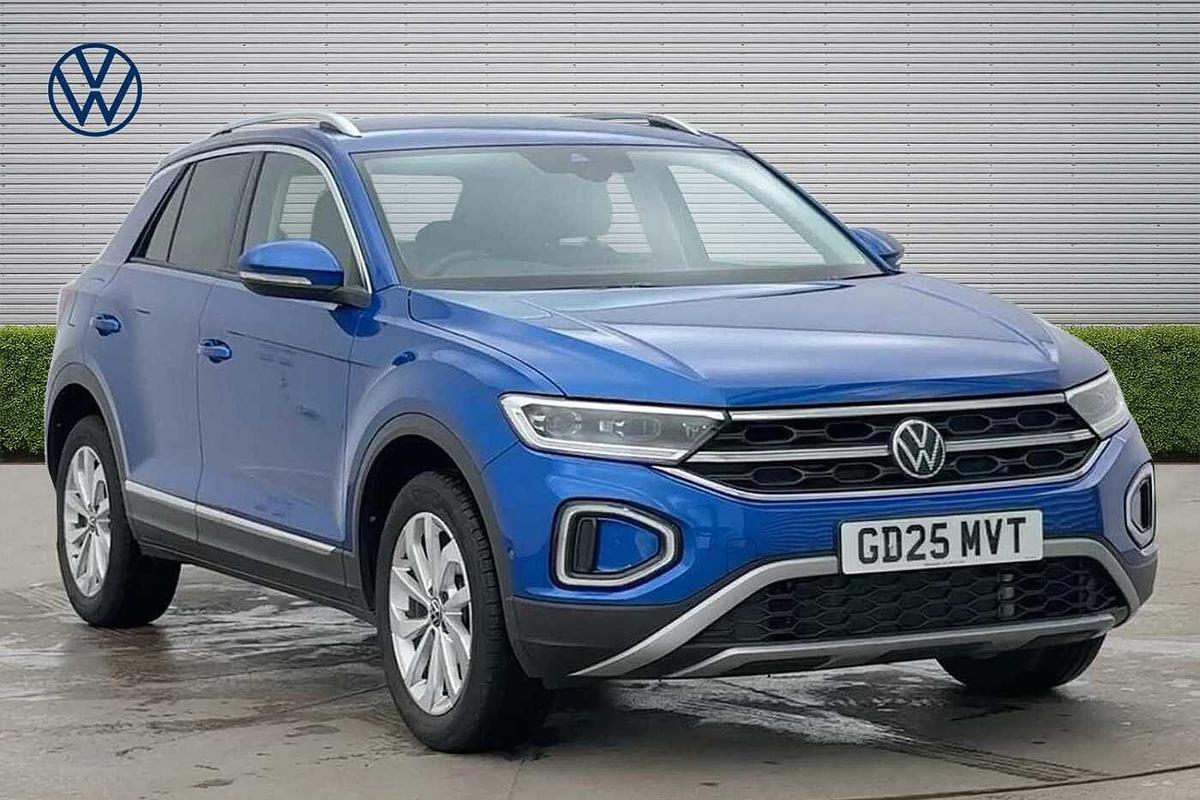 Main listing image - Volkswagen T-Roc