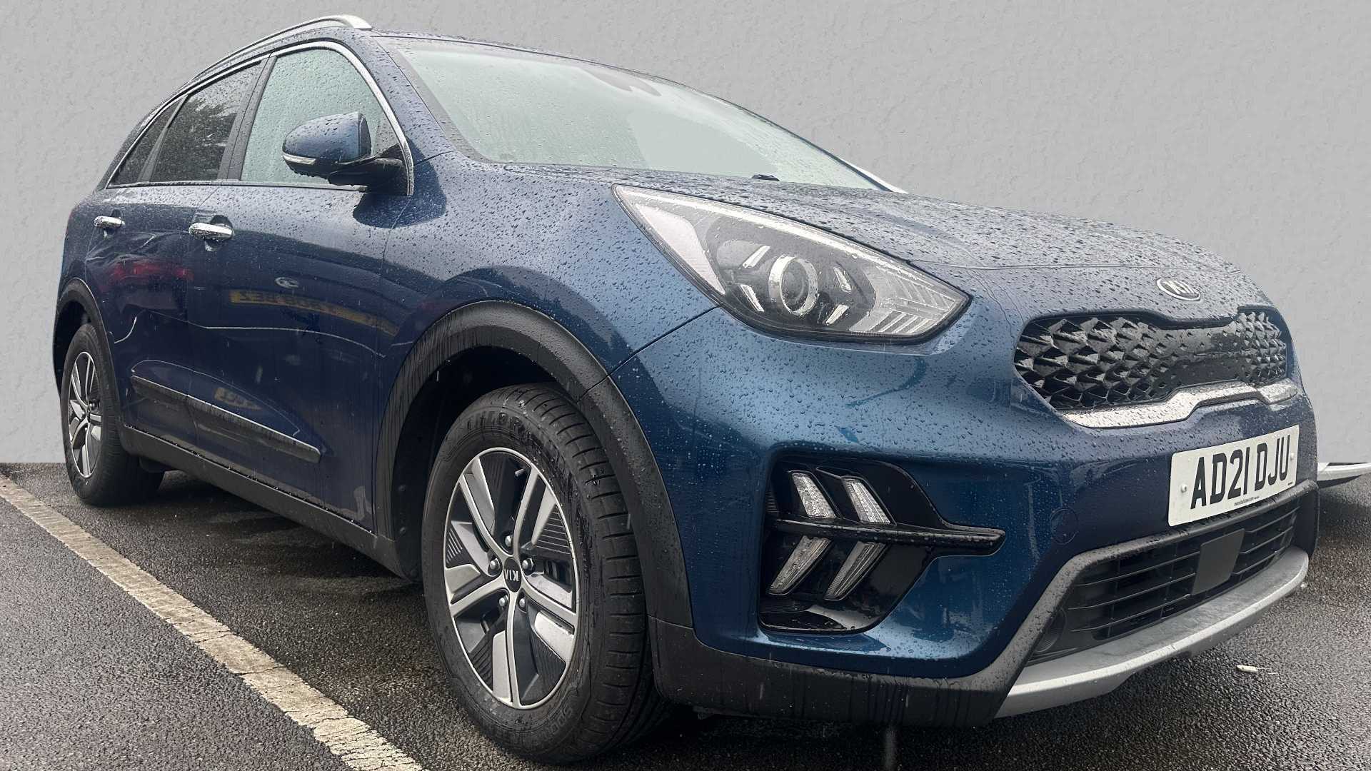 Main listing image - Kia Niro