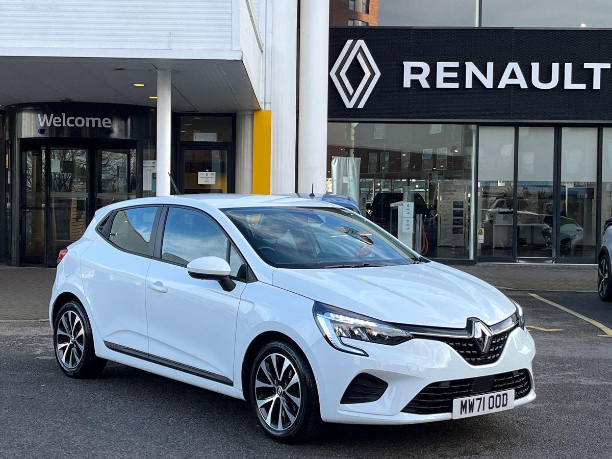 Main listing image - Renault Clio