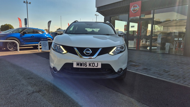 Main listing image - Nissan Qashqai