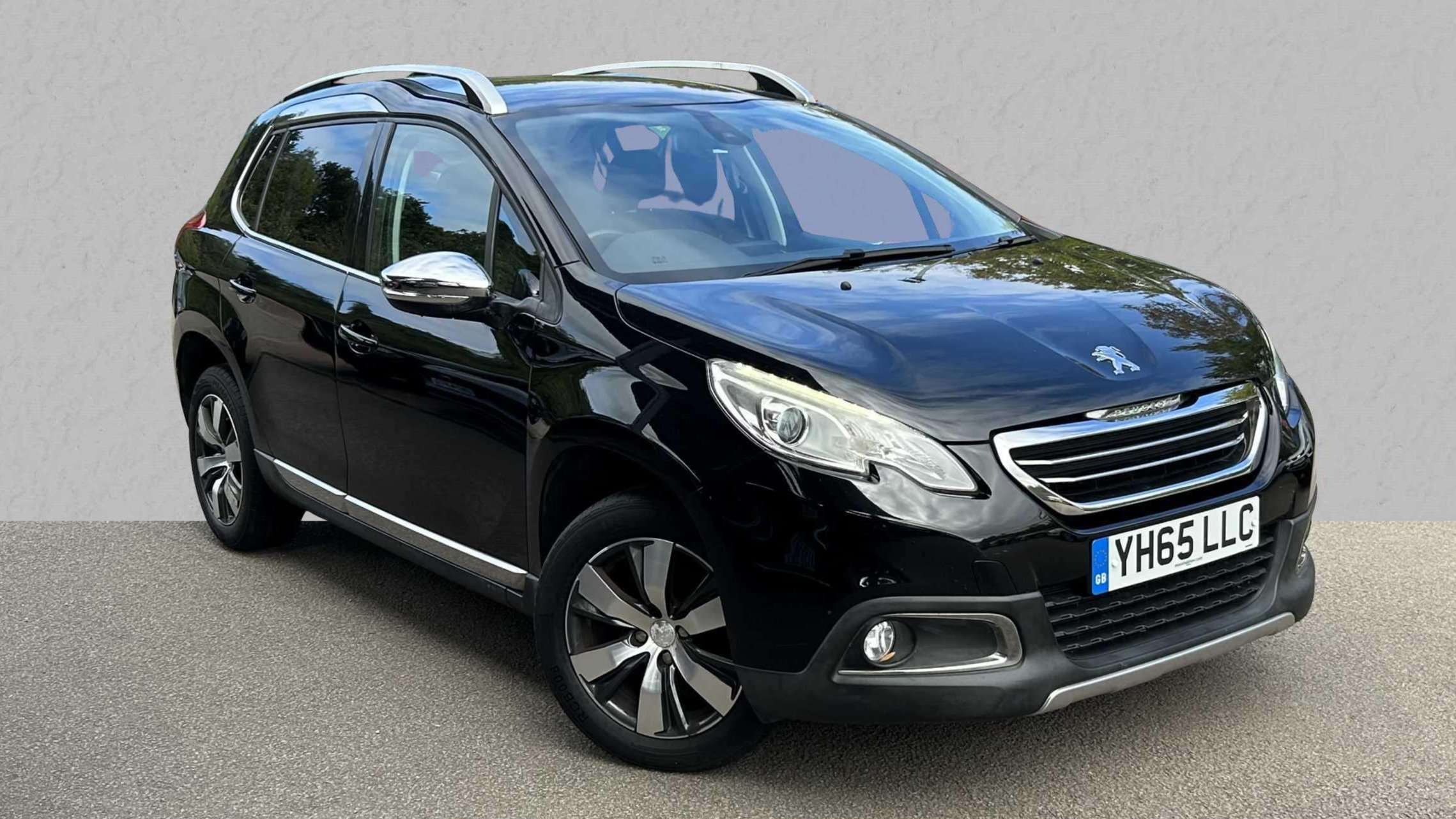 Main listing image - Peugeot 2008